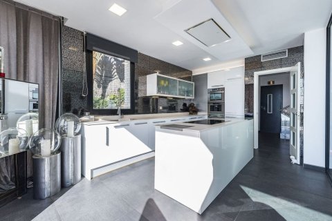 Купить дом в Ситжес, Испания с 6 комнат, 393м², № 6486 - фото 7