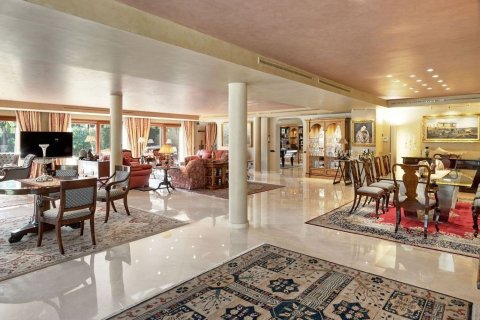 8 bedrooms house for sale in Sitges, Barcelona, Catalonia, Spain № 6630 - photo 8