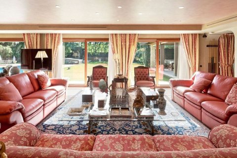 8 bedrooms house for sale in Sitges, Barcelona, Catalonia, Spain № 6630 - photo 9