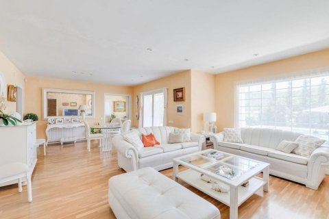 6 bedrooms house for sale in Sant Cugat Del Valles, Barcelona, Catalonia, Spain № 6627 - photo 2