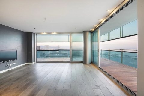 3 bedrooms apartment for sale in Barcelona, Catalonia, Spain № 6625 - photo 22