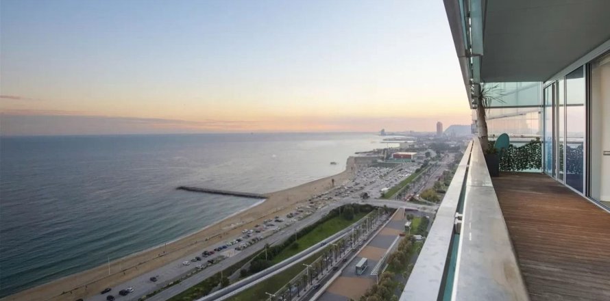 3 bedrooms apartment for sale in Barcelona, Catalonia, Spain № 6625