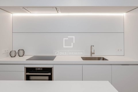 3 chambres apartment à vendre à Barcelona, Catalonia, Spain № 4440 - photo 17