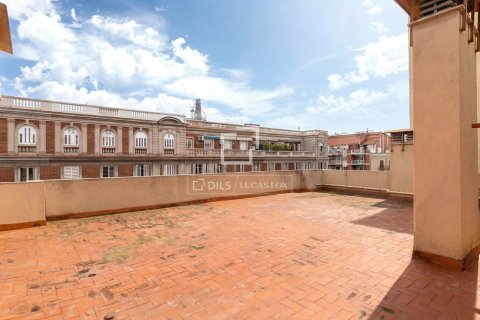 3 chambres apartment à vendre à Eixample, Barcelona, Catalonia, Spain № 4445 - photo 19