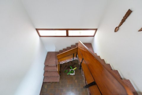 Сasa de 9 dormitorios en venta en Castelldefels, Barcelona, Cataluña, Spain № 6575 - foto 24