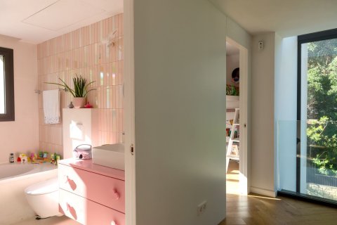 7 bedrooms house for sale in Castelldefels, Barcelona, Catalonia, Spain № 6576 - photo 24