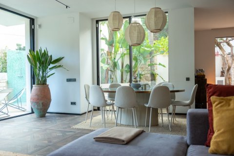 7 bedrooms house for sale in Castelldefels, Barcelona, Catalonia, Spain № 6576 - photo 10