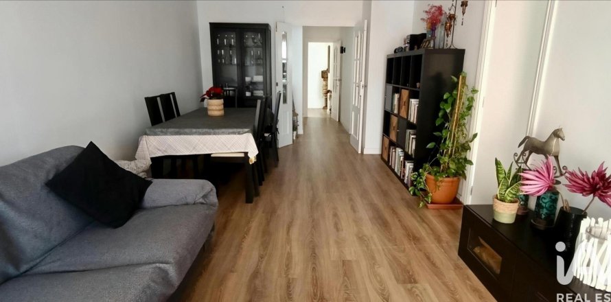 4 bedrooms apartment for sale in Premia De Mar, Barcelona, Catalonia, Spain № 4696