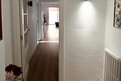 4 bedrooms apartment for sale in Premia De Mar, Barcelona, Catalonia, Spain № 4696 - photo 17