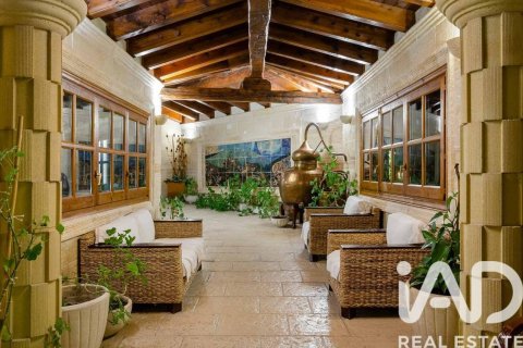 4716 sq.m. commercial property for sale in Lleida, Catalonia, Spain № 4700 - photo 26