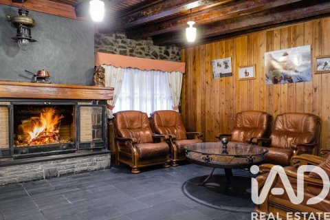 4716 sq.m. commercial property for sale in Lleida, Catalonia, Spain № 4700 - photo 8