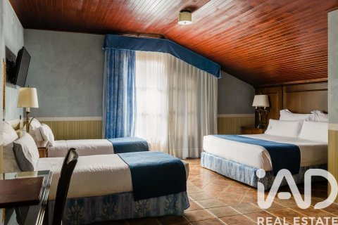 4716 sq.m. commercial property for sale in Lleida, Catalonia, Spain № 4700 - photo 23