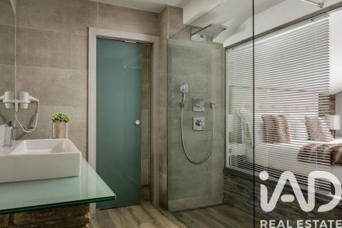 4716 sq.m. commercial property for sale in Lleida, Catalonia, Spain № 4700 - photo 16