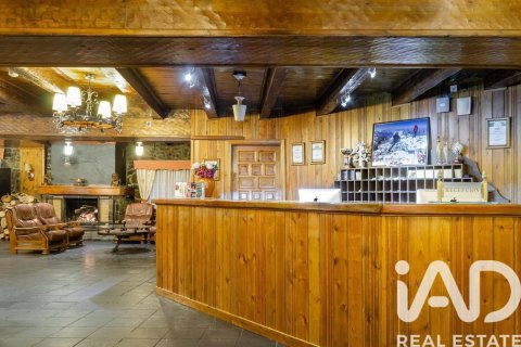 4716 sq.m. commercial property for sale in Lleida, Catalonia, Spain № 4700 - photo 19