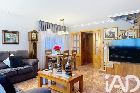 4 bedrooms townhouse for sale in Calafell, Tarragona, Catalonia, Spain № 4698 - photo 26