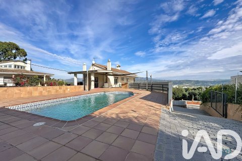 Купить дом в Абрера, Испания с 4 спальни, 294м², № 4694 - фото 3