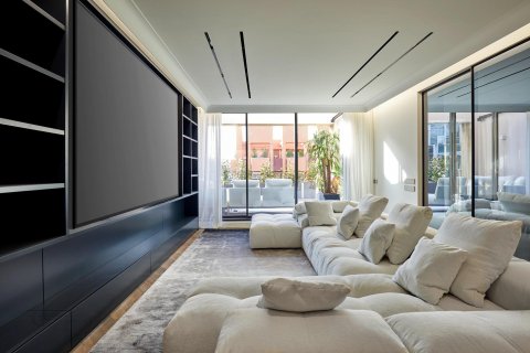 3 chambres apartment à vendre à Barcelona, Catalonia, Spain № 1214 - photo 3