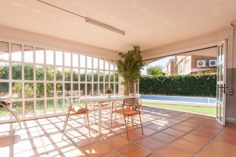 Купить виллу в Сан-Жуст-Десверн, Испания с 4 спальни, 284м², № 1216 - фото 19