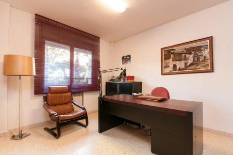 Купить виллу в Сан-Жуст-Десверн, Испания с 4 спальни, 284м², № 1216 - фото 25