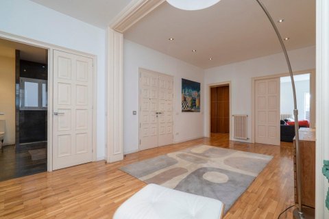 Купить квартиру в Барселона, Испания с 7 спален, 355м², № 1217 - фото 11