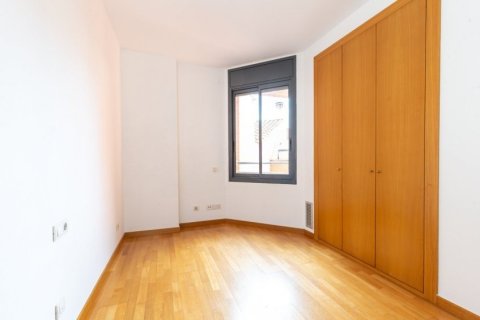 Купить квартиру в Сан-Кугат-дель-Вальес, Испания с 4 комнаты, № 1487 - фото 18