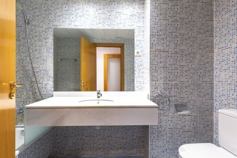 Купить квартиру в Сан-Кугат-дель-Вальес, Испания с 4 комнаты, № 1487 - фото 30