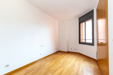 Купить квартиру в Сан-Кугат-дель-Вальес, Испания с 4 комнаты, № 1487 - фото 19