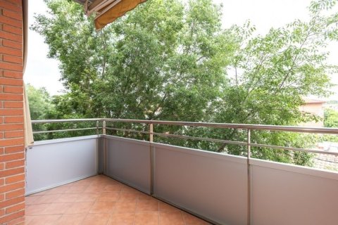 Квартира с 3 спальнями в Сан-Кугат-дель-Вальесе, Барселона, Каталония, Испания № 1487