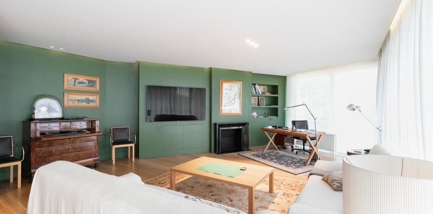 3 chambres apartment à vendre à Barcelona, Catalonia, Spain № 1493