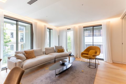 Купить квартиру в Барселона, Испания № 1491 - фото 3