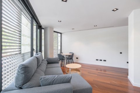 Купить квартиру в Барселона, Испания с 3 комнаты, № 1492 - фото 2