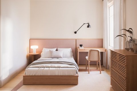 Apartamento de 3 dormitorios en venta en Barcelona, Cataluña, Spain № 1489 - foto 16