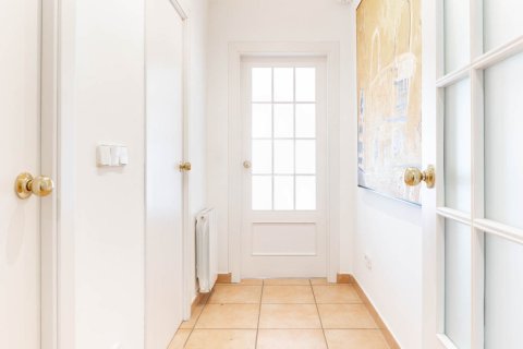 Купить квартиру в Сан-Кугат-дель-Вальес, Испания с 4 комнаты, № 1488 - фото 30