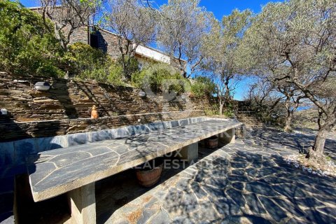 Купить дом в Кадакес, Испания с 12 спален, 420м², № 5934 - фото 19