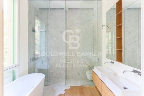 3 bedrooms apartment for sale in Barcelona, Catalonia, Spain № 5933 - photo 12