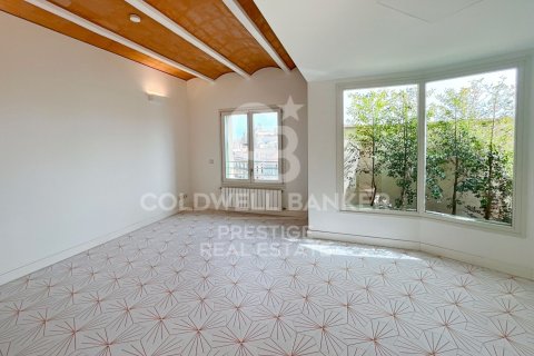 3 bedrooms penthouse for sale in Barcelona, Catalonia, Spain № 5931 - photo 10