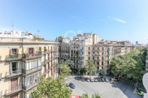 3 bedrooms penthouse for sale in Barcelona, Catalonia, Spain № 5931 - photo 27