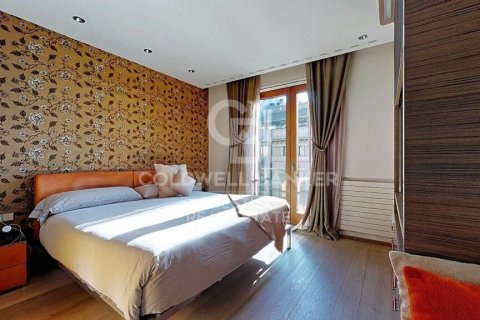 4 bedrooms apartment for sale in Barcelona, Catalonia, Spain № 5935 - photo 20