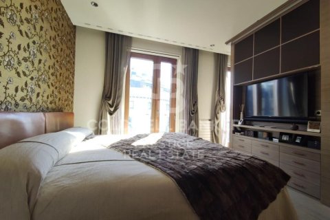 4 bedrooms apartment for sale in Barcelona, Catalonia, Spain № 5935 - photo 19