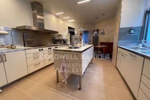 4 bedrooms apartment for sale in Barcelona, Catalonia, Spain № 5935 - photo 15