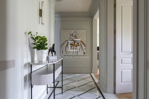 4 chambres apartment à vendre à Barcelona, Catalonia, Spain № 4336 - photo 9