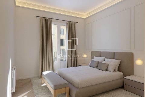 3 chambres apartment à vendre à Barcelona, Catalonia, Spain № 4340 - photo 11