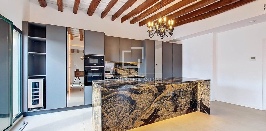 3 chambres penthouse à vendre à Vilanova i la Geltru, Barcelona, Catalonia, Spain № 4337