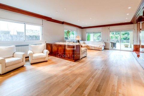 Купить виллу в Ситжес, Испания с 5 спален, 842м², № 6371 - фото 8