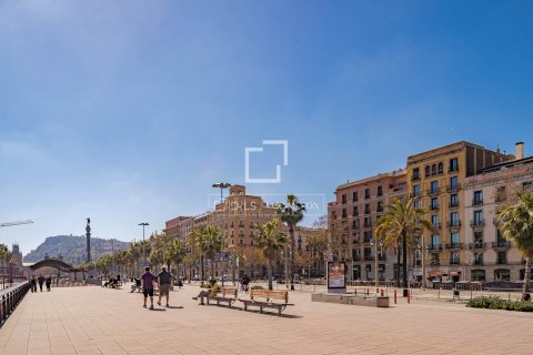 Купить квартиру в Барселона, Испания с 3 спальни, 192м², № 6373 - фото 19