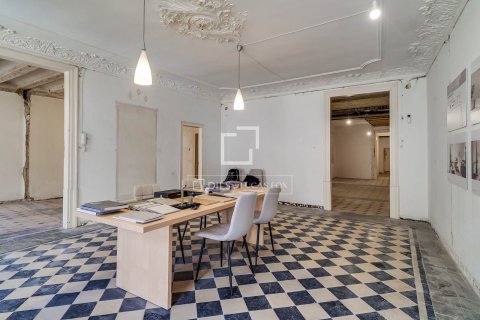 Купить квартиру в Барселона, Испания с 3 спальни, 192м², № 6373 - фото 11