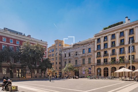 Купить квартиру в Барселона, Испания с 3 спальни, 192м², № 6373 - фото 21