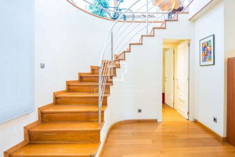 6 bedrooms villa for sale in Sant Cugat Del Valles, Barcelona, Catalonia, Spain № 6369 - photo 6