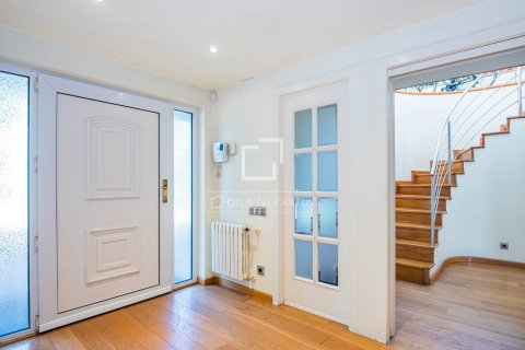 6 bedrooms villa for sale in Sant Cugat Del Valles, Barcelona, Catalonia, Spain № 6369 - photo 2
