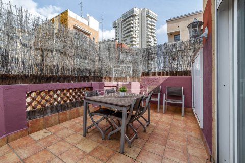 Купить квартиру в Барселона, Испания с 2 спальни, 63м², № 6374 - фото 2